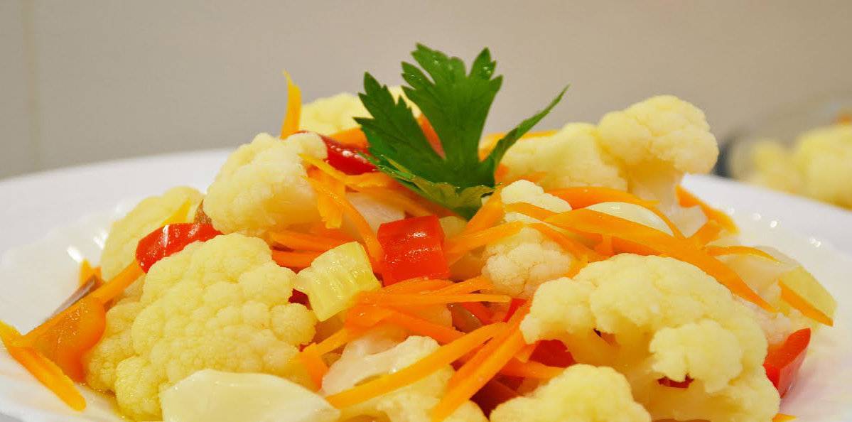 Цветная маринованная капуста – королева закусок. лучшие блюда из маринованной цветной капусты