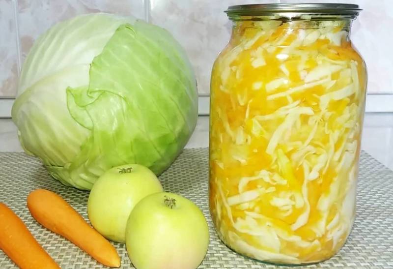 Капуста маринованная с яблоками – рецепт с фото на повар.ру