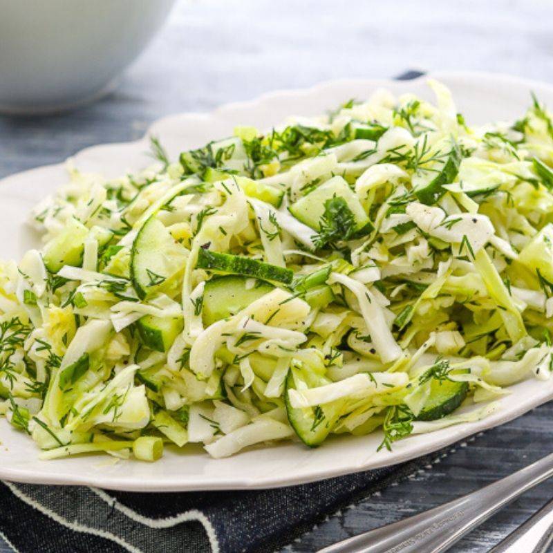 Салат из свежей капусты и соленых огурцов - 7 пошаговых фото в рецепте