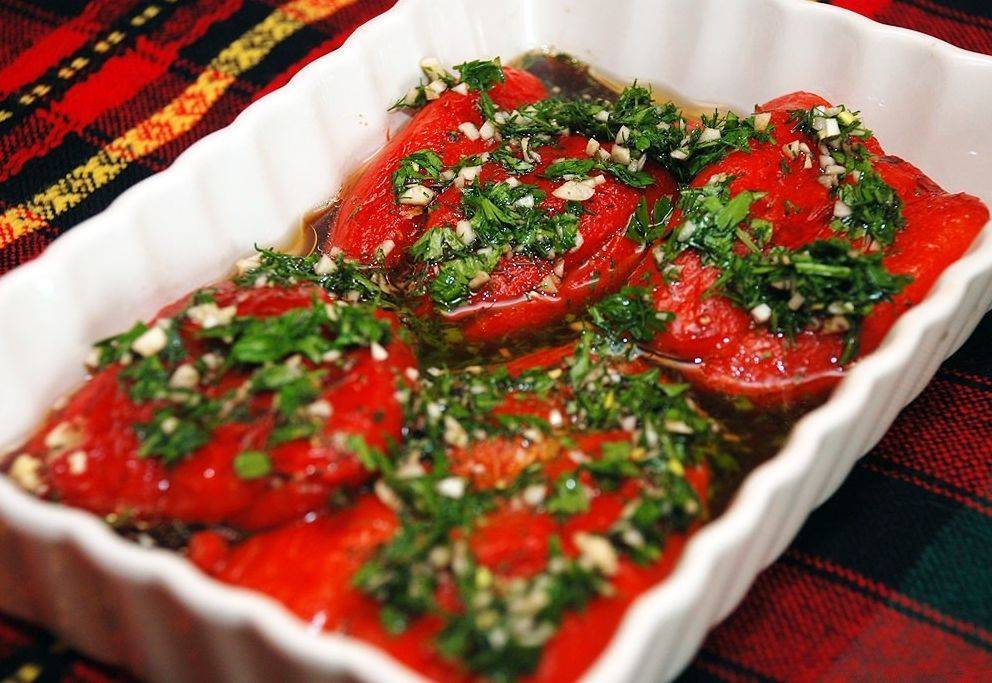 Перец, запечённый с брынзой – кулинарный рецепт
