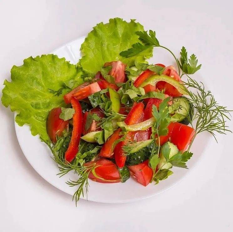 Как приготовить салат из свежих овощей по пошаговому рецепту с фото
