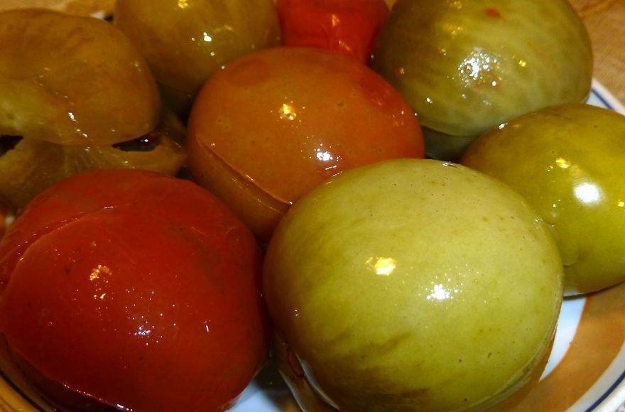 Солёные зелёные помидоры по-грузински - 7 пошаговых фото в рецепте