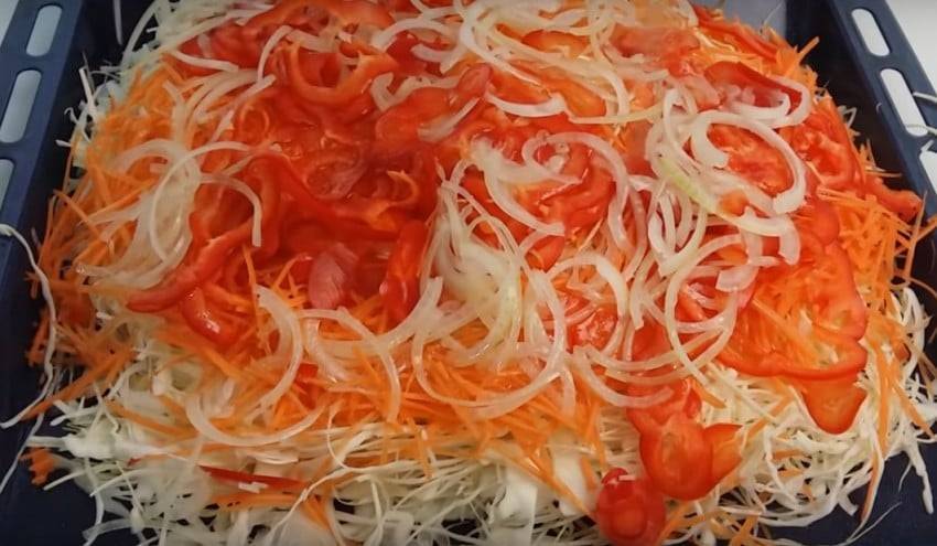 Как быстро сделать маринованную капусту с болгарским перцем?