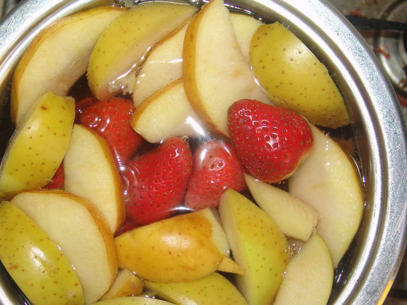 Компот из яблок на зиму и на каждый день: рецепты из свежих плодов
