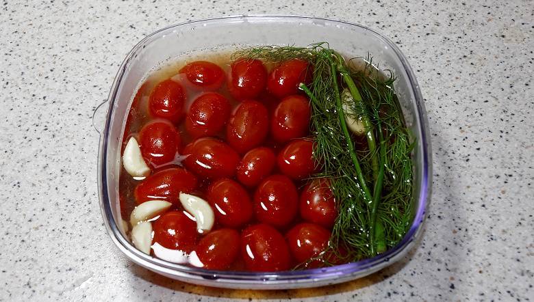 Сладкие маринованные помидоры на зиму - 10 очень вкусных рецептов с пошаговыми фото