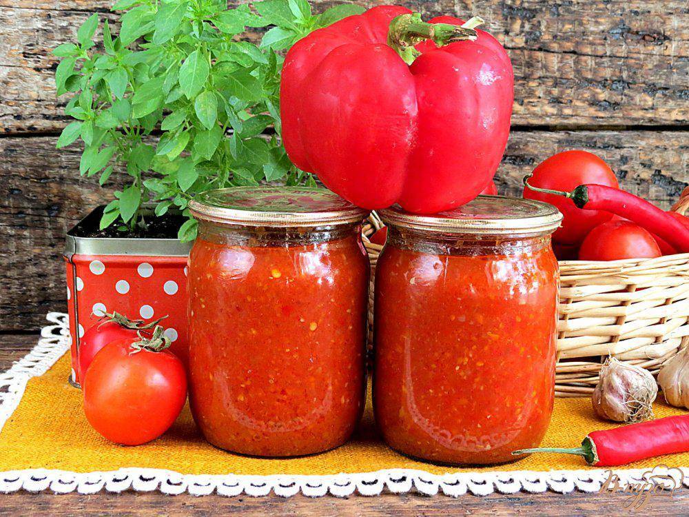 Аджика помидоры и чеснок классическая в домашних условиях
