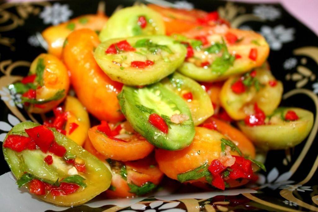 Маринованные зеленые помидоры на зиму — 7 вкуснейших рецептов для любителей быстрых заготовок