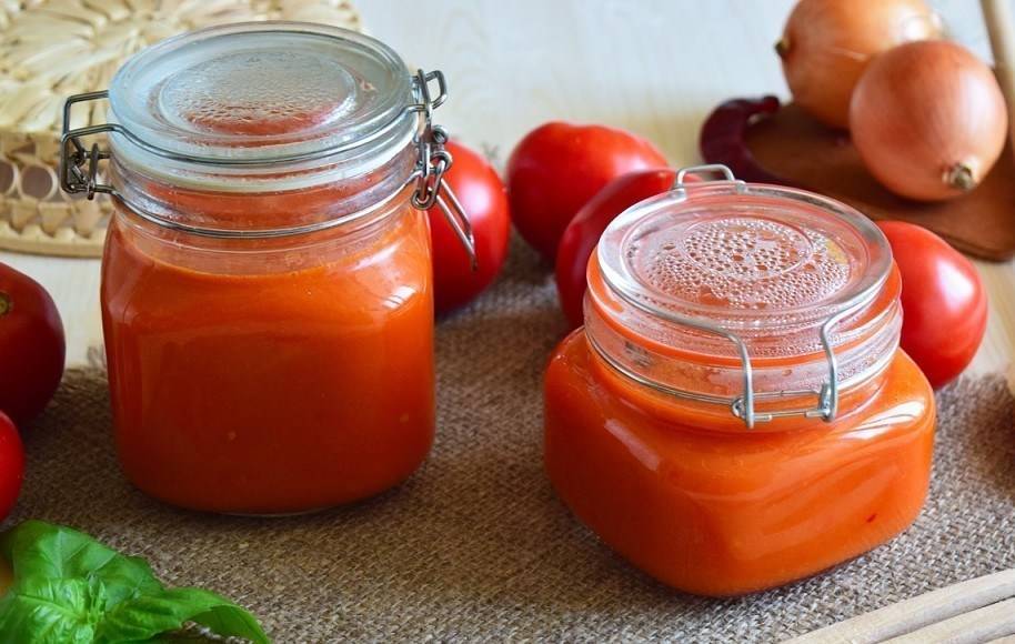 Томатный соус из помидор на зиму по простому рецепту