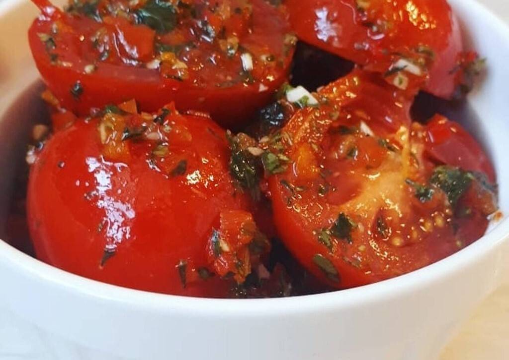 6 лучших рецептов помидоров по-корейски, в том числе на зиму