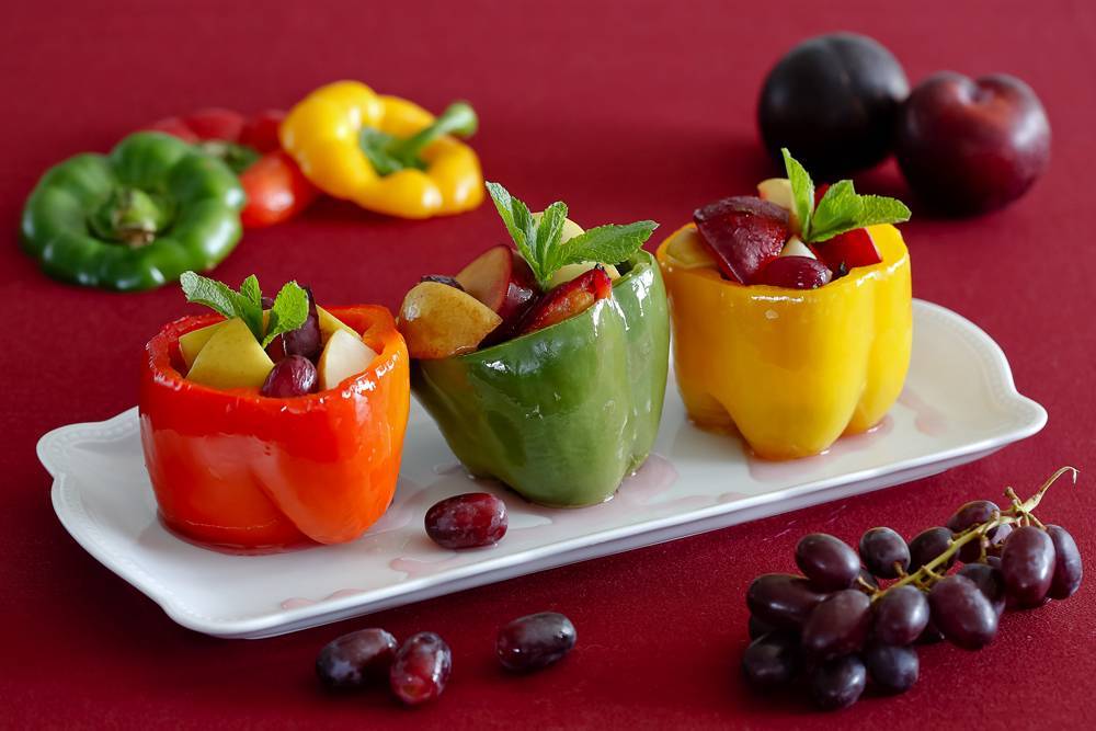 Перец - это овощ, фрукт или ягода: что такое, сколько существует, относится ли к группе однолетнего стручкового растения, семейство и виды, в том числе болгарский