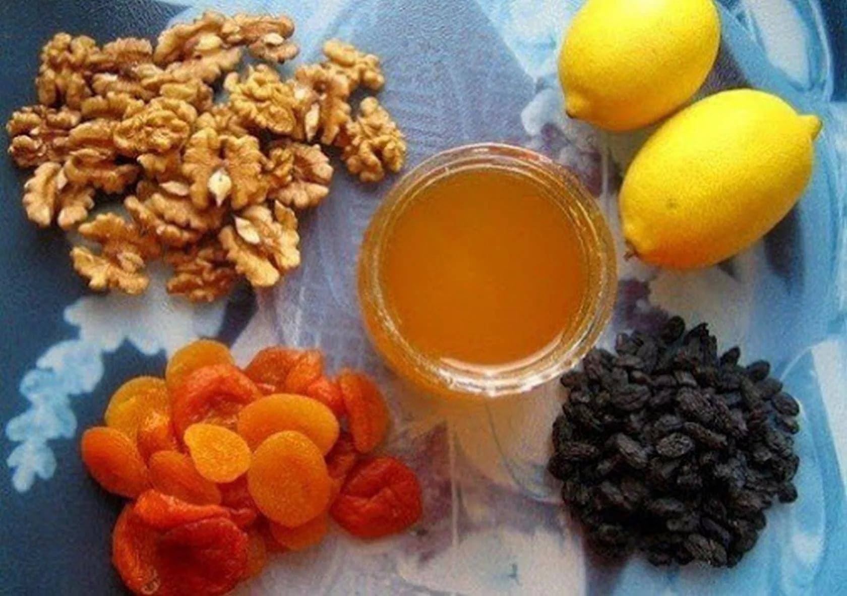 Орехи с медом —  рецепты приготовления полезных медово-ореховых смесей