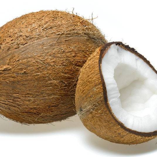 Польза и вред кокосов, как открыть в домашних условиях, как едят, фото, видео