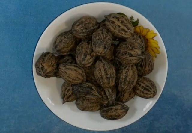 Настойка маньчжурского ореха: как приготовить и рецепты лечения