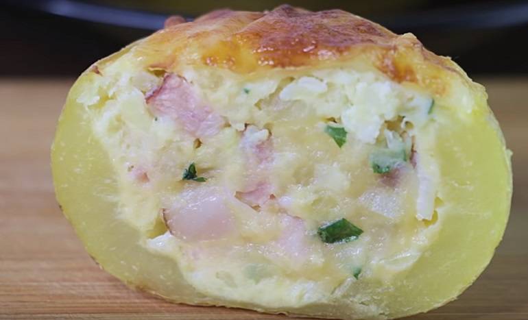 Картошка, запеченная в духовке – 10 самых простых и вкусных рецептов