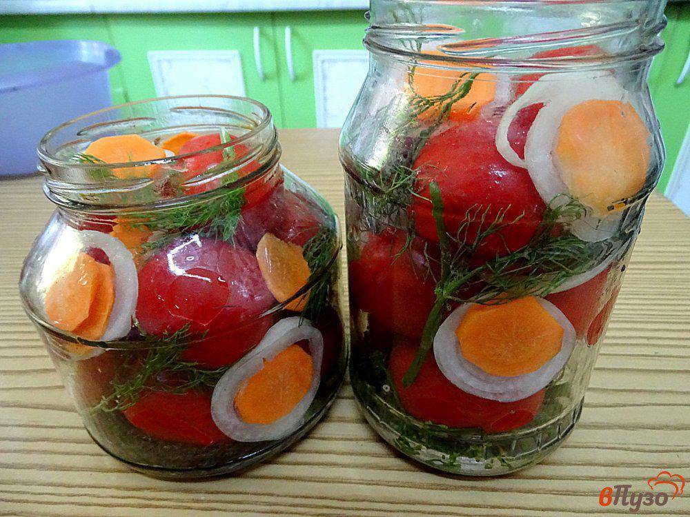 Помидоры маринованные с морковной ботвой простой и вкусный рецепт