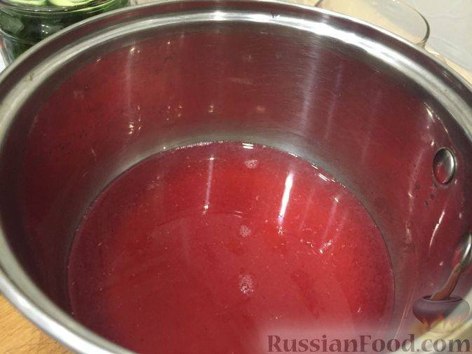 Лучшие рецепты маринованного чеснока с красной смородиной на зиму
