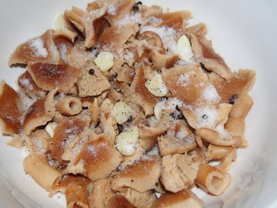 Засолка грибов на зиму домашние соленые грибы 46 рецептов - 1000.menu
