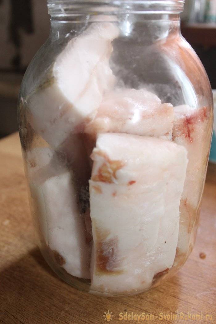 Как засолить сало в рассоле в домашних условиях вкусно и быстро