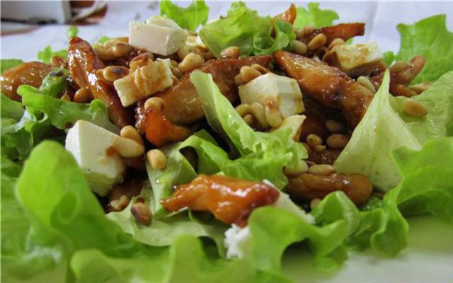 Рецепты салат с кедровыми орешками