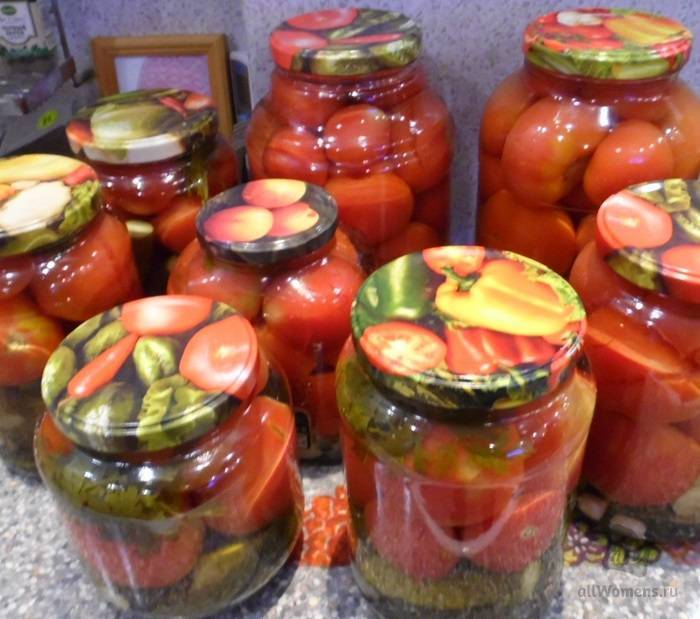 Ассорти из огурцов и помидоров на зиму, самые вкусные рецепты на 1, 2 и 3 литра