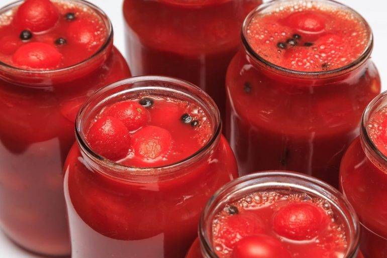 Как сделать помидоры в собственном соку на зиму: 10+ самых вкусных рецептов