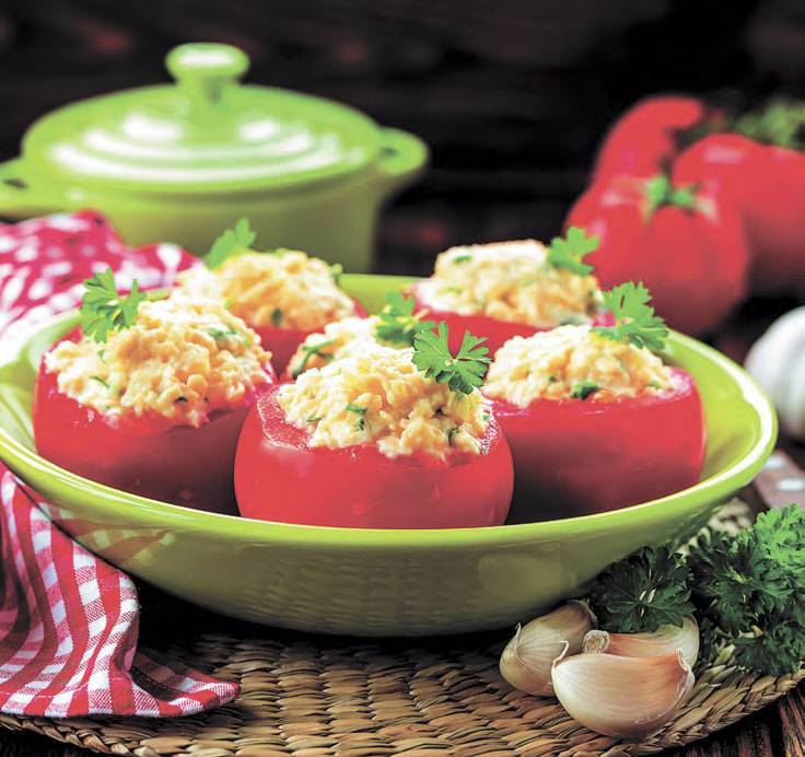 Малосольные помидоры фаршированные: топ-7 рецептов, секреты приготовления