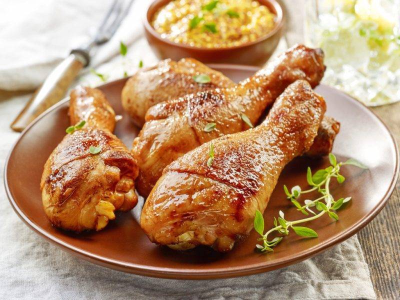 Куриные ножки в духовке: вкусные рецепты с хрустящей корочкой