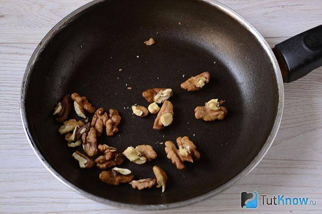 Как правильно пожарить орехи в духовке. жарим грецкие орехи правильно