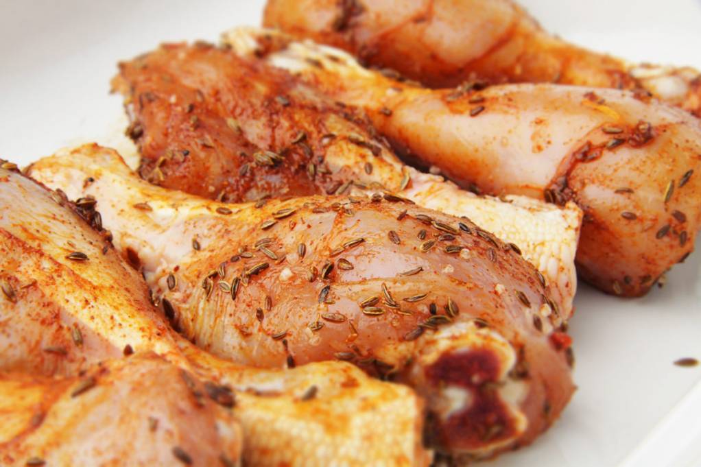 Куриные ножки в духовке с хрустящей корочкой: 7 пошаговых рецептов