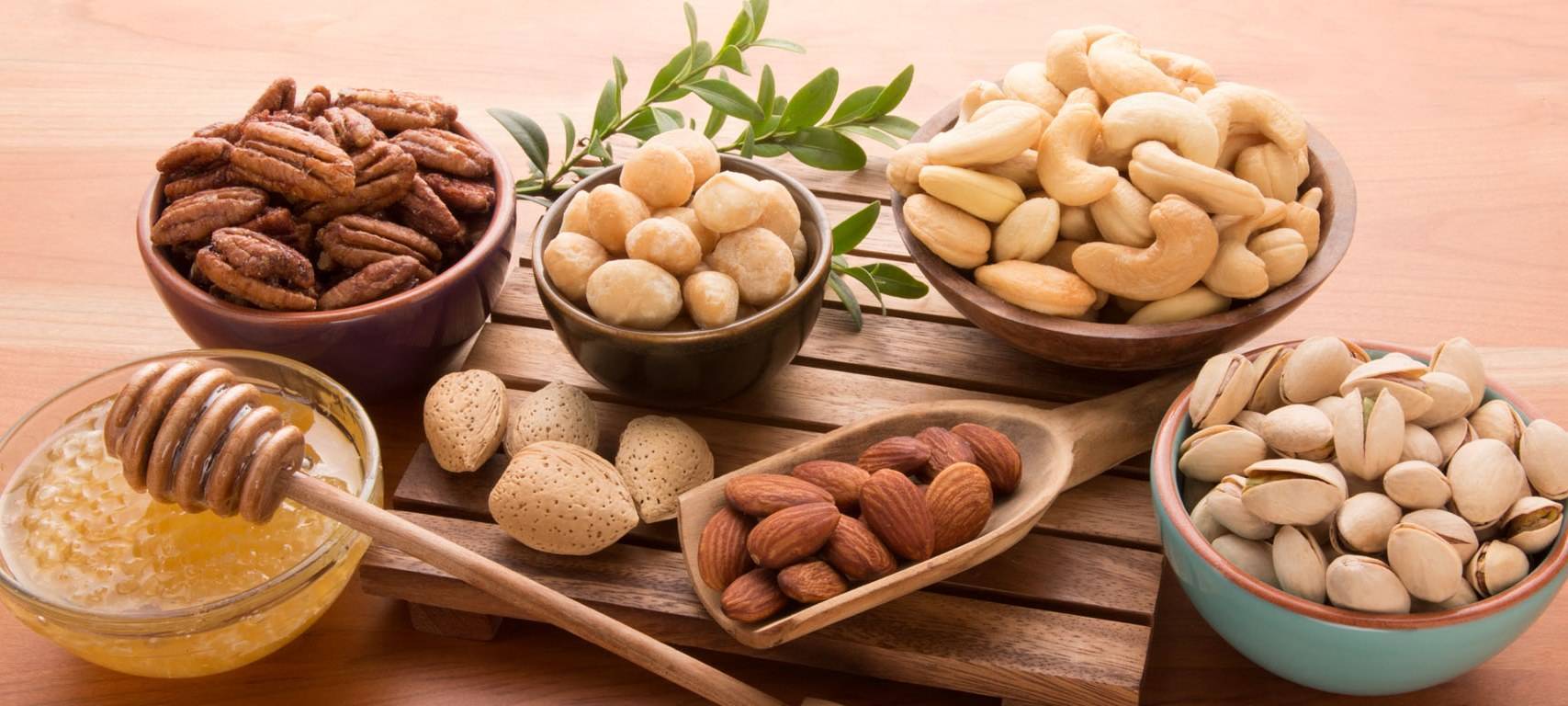 Польза и вред миндаля — 9 доказанных свойств для организма человека, противопоказания и состав ореха