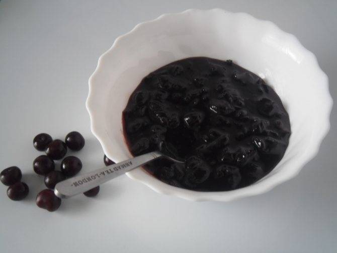 Черная смородина без варки на зиму - 7 рецептов перетертой смородины с сахаром с фото пошагово