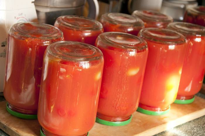 Пошаговые рецепты приготовления помидоров в собственном соку на зиму