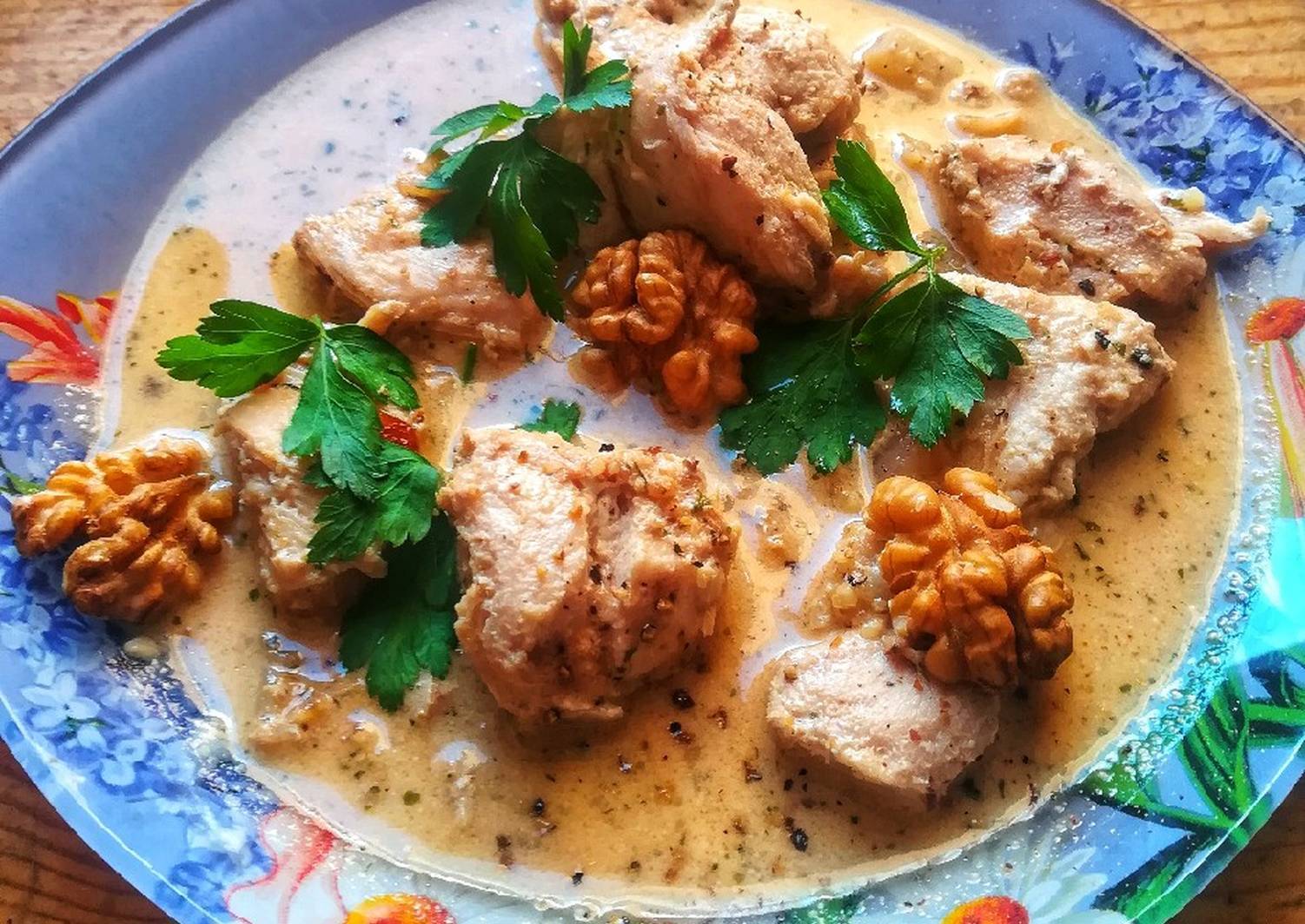 Курица сациви — тушеная курица в ореховом соусом баже. пошаговый рецепт сергея джуренко