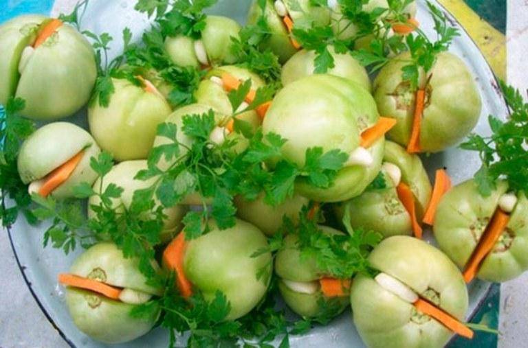 Зеленые помидоры на зиму - 10 ну очень вкусных рецептов заготовок с пошаговыми фото