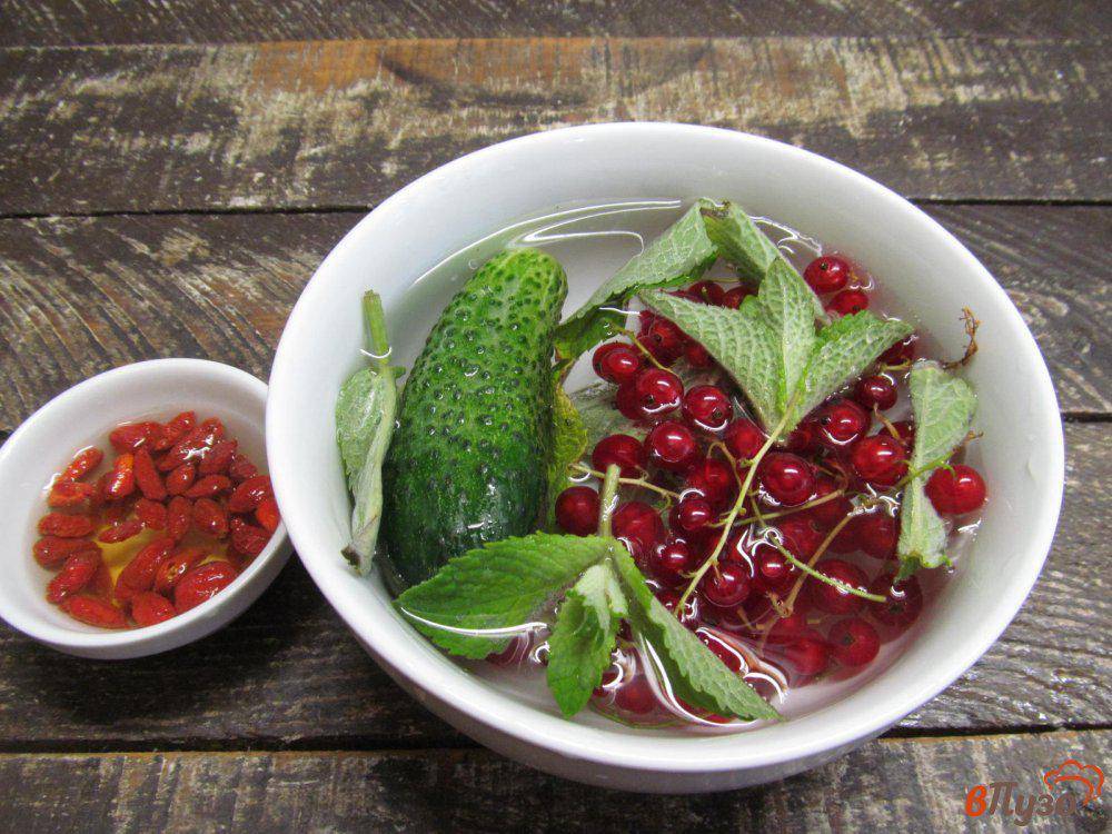 Огурцы с красной смородиной на зиму — 5 самых вкусных рецептов