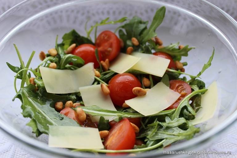Салат с кедровыми орешками - 11 вкуснейших рецептов