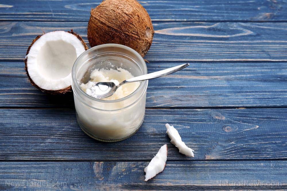 Масло кокосовое — польза и вред в питании и косметологии