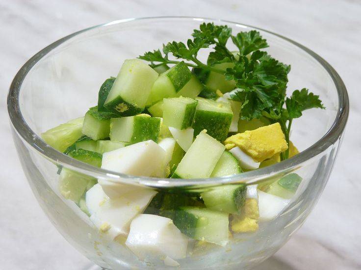 Рецепты салат из яблок и огурцов