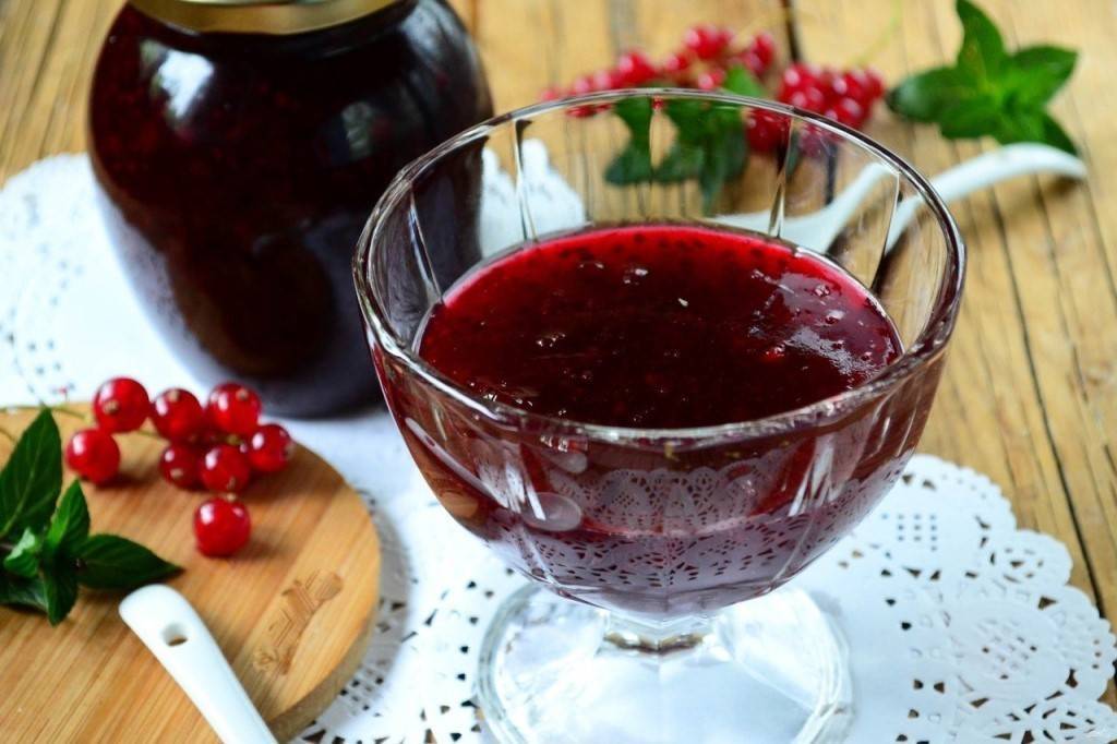 Джем из красной смородины — 6 простых рецептов на зиму