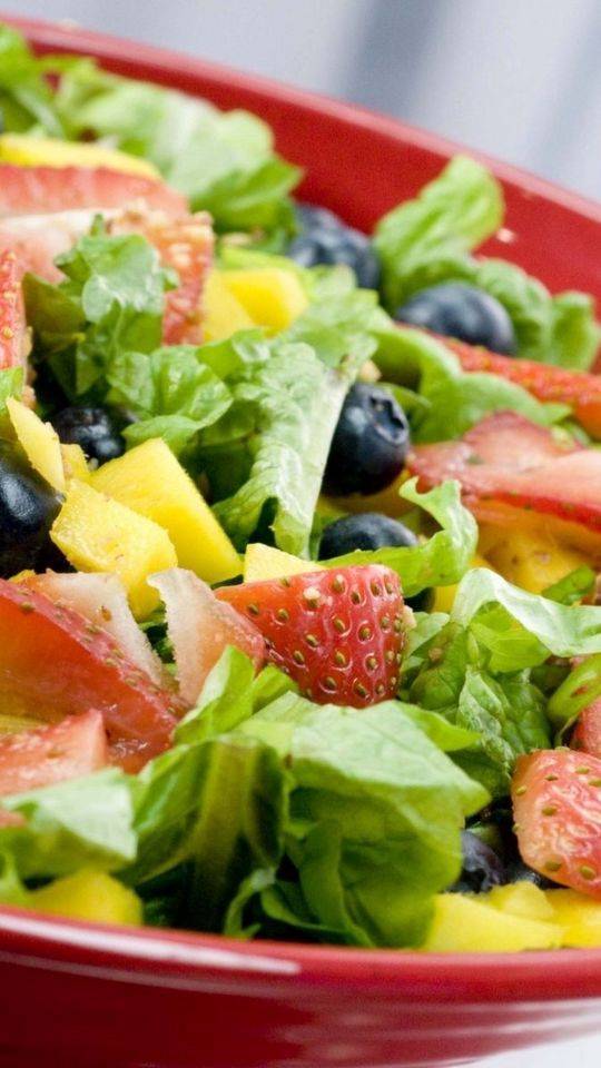 9 лучших овощных салатов, которые стоит посеять уже в этом сезоне