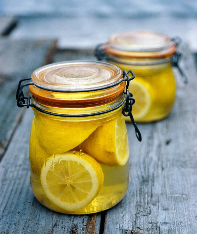 Лучшие рецепты хрустящих маринованных огурцов с лимоном на зиму