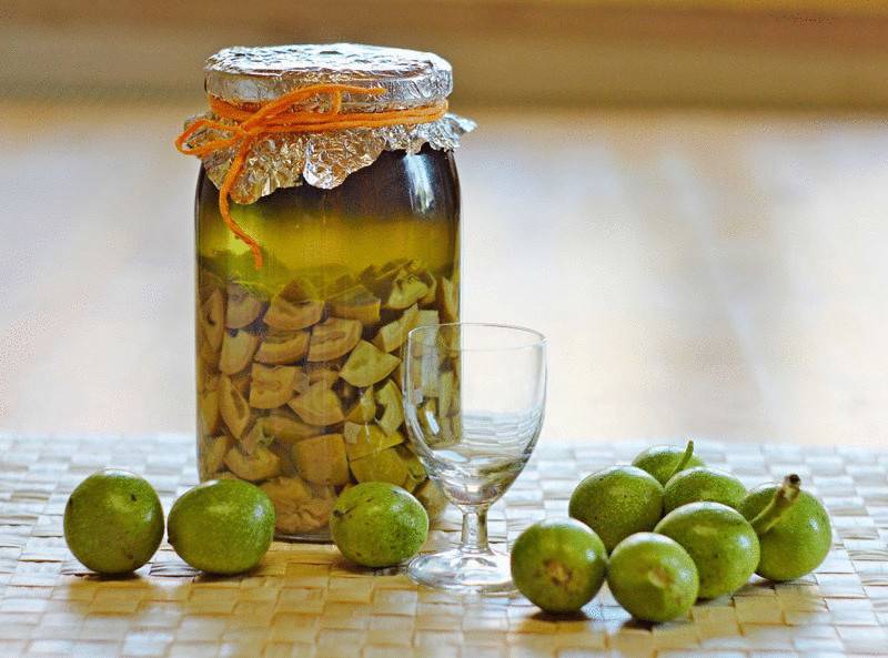 Настойка из перегородок грецких орехов на водке. рецепты