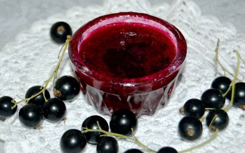 Компот из черной смородины – 9 простых рецептов на зиму с фото пошагово