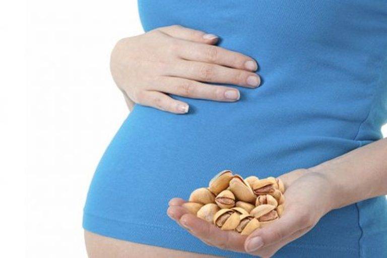 Употребляем орехи при беременности правильно