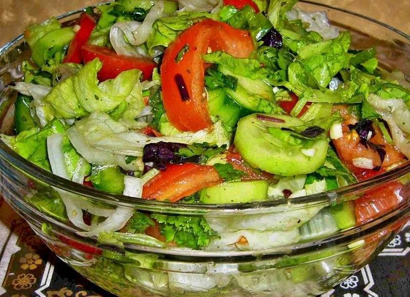 Салат из огурцов и перцев - 1294 рецепта: салаты | foodini