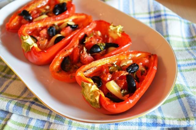 Жареный болгарский перец с помидорами рецепты