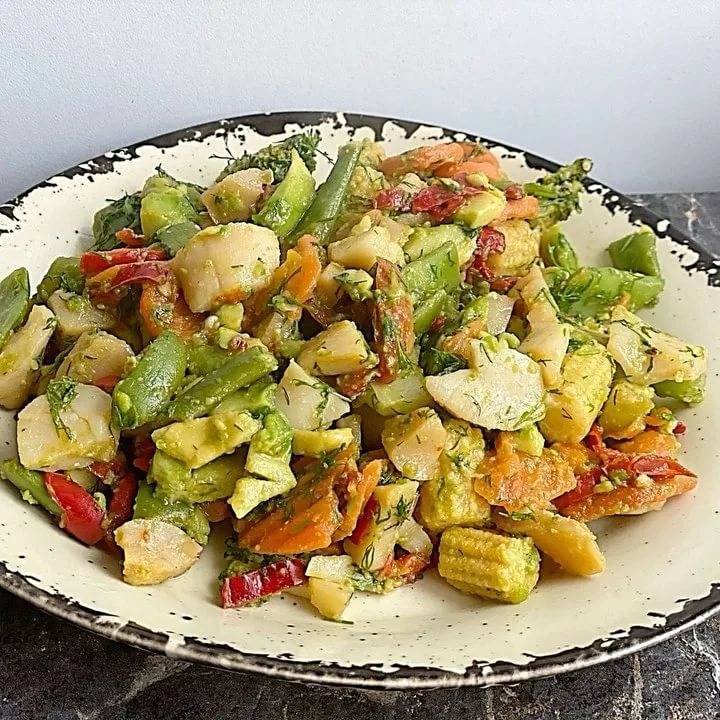 Салат из тушеных овощей — пошаговый рецепт с фото