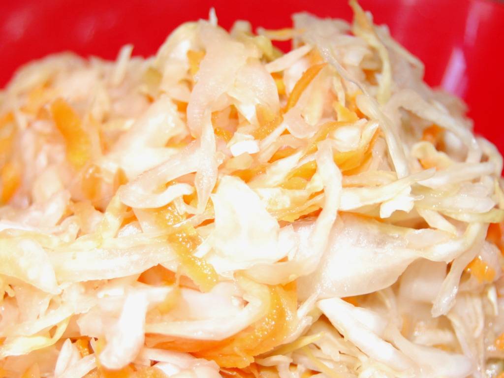 Тушеная квашеная капуста — 10 классических рецептов очень вкусной капусты