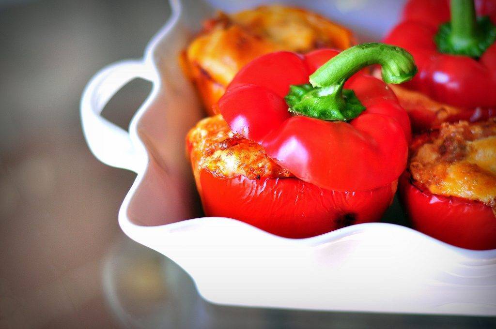 Как пожарить помидоры с болгарским перцем