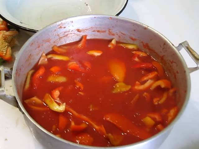 Рецепты приготовления лечо с томатной пастой на зиму